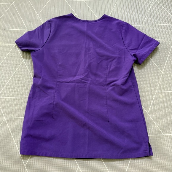 Figs Scrub Top Catarina One Pocket Size Small Purple FW1000 - Picture 2 of 6